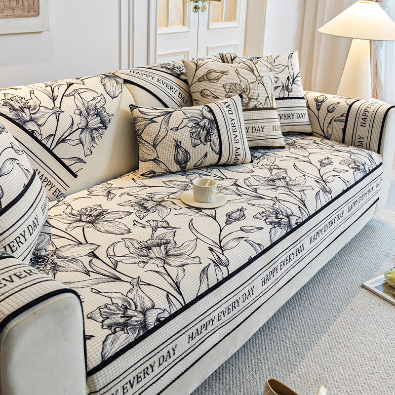 Coverfect Vintage Floral Plush Anti-Stain Sofa Cover