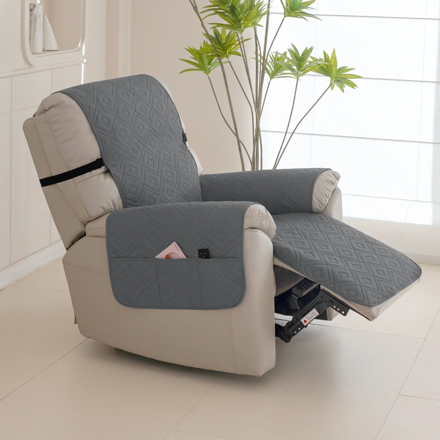 Coverfect Quilted Square Recliner Cover