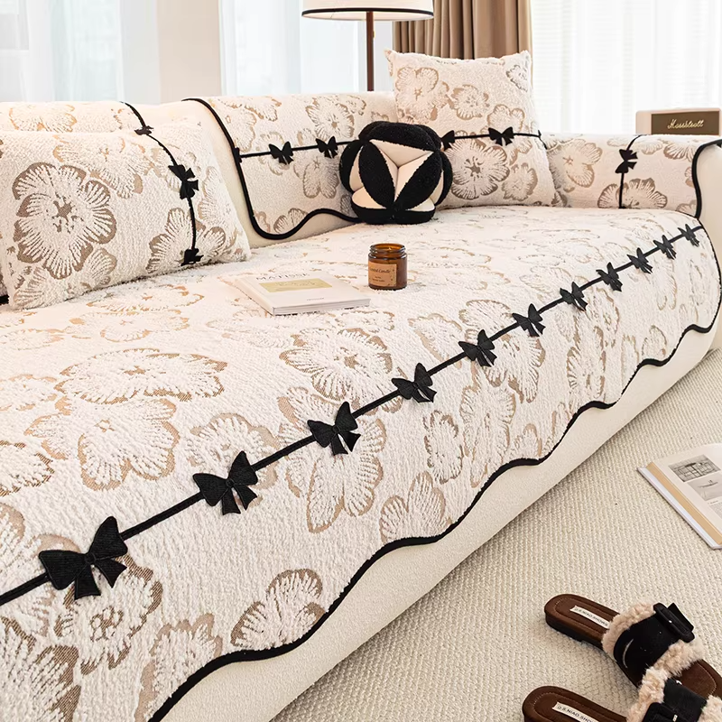 Coverfect Sofa Mat – Floral Plush